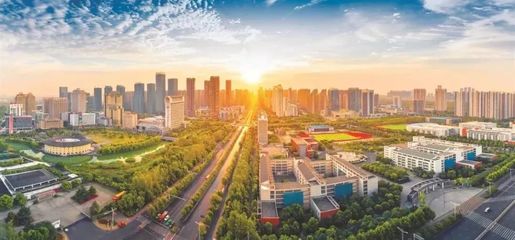 壯麗70年 戰(zhàn)略性新興產(chǎn)業(yè)集群為合肥高質量發(fā)展注入強勁動力